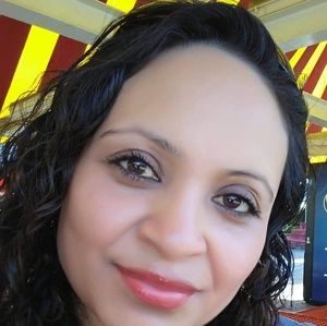 Meet your Posher, Elsy